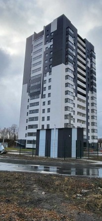 Продам 3-комн квартиру 90м2 в Новострое ЖК ОАЗИС MV - фото 1