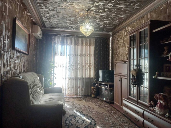продам  двухкомнатную квартиру на Бородинском - фото 1