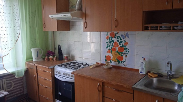 Продам ( або обміняю на дім)свою  2-х кімнатну квартиру на Кузнецова - фото 1