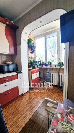 Продам 3 кімнатну квартиру на Кримському бульварі! - фото 1