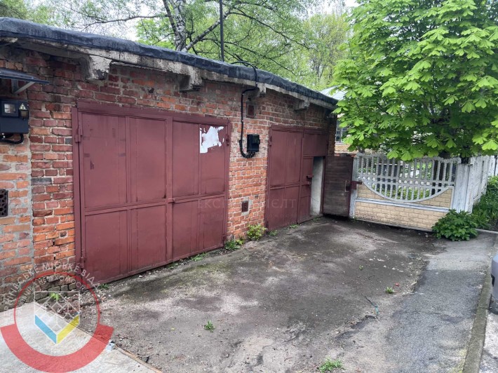 RLT M01 Продам великий подвійний гараж, вул. Любецька, Центр - фото 1