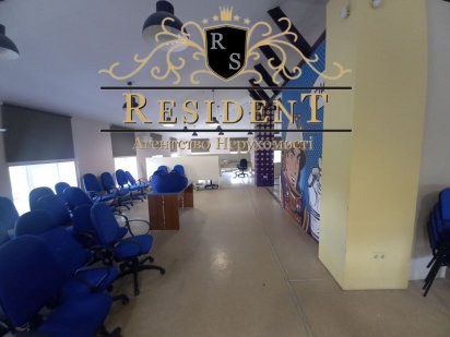 Офіс в центрі міста. 200 м2, опен спейс. Днепр