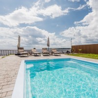 Будинок на Київському морі з басейном Київ