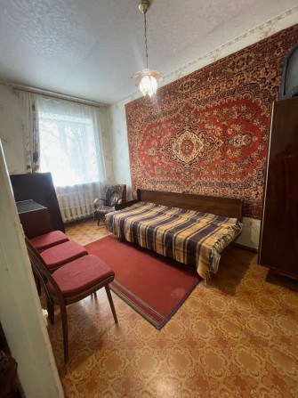 Сдается 2-х комн. квартира в центре г. Луганска (ул. Ленина, р- н 7 школы) - фото 1