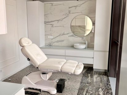 Здам офіси в центрі міста. Барикадна 1. Гарний ремонт, красиві офіси. Канікули на заїзд. Днепр