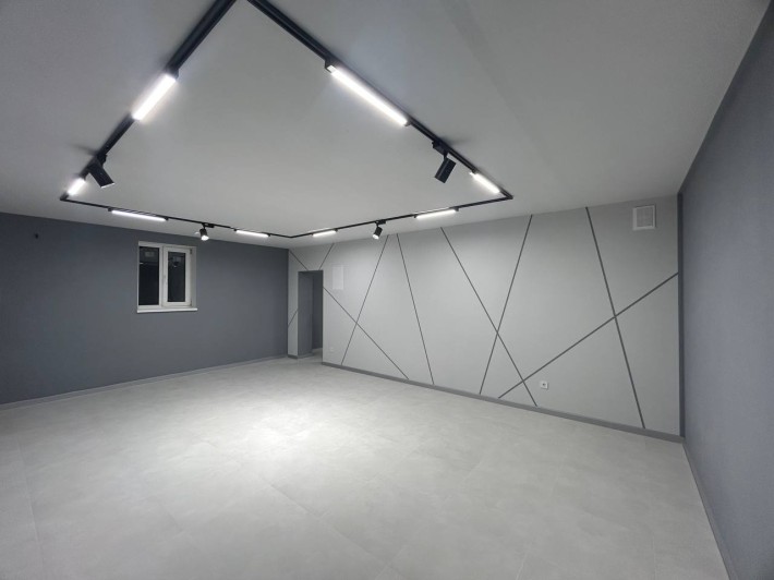 Продаж комерційного приміщення в ЖК " Фільварок" - фото 1