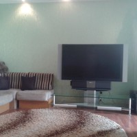 Добротная 2х комн посуточно в самом центре с кондиционером Житомир