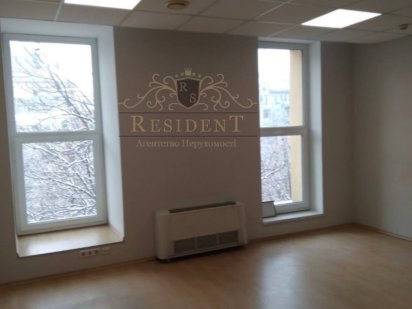 Здам офіси в центрі міста. Барикадна Гарний ремонт, красиві офіси. Канікули на заїзд. Днепр