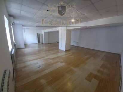 Офіс в центрі міста, своя вода\ каналізація. Грушевського 10 Днепр