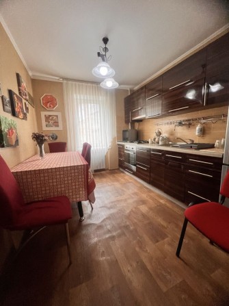 Продам 3 х кімнатну квартиру - фото 1