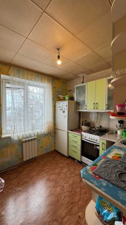 Продам 2 комн. квартиру в Чугуеве - фото 1