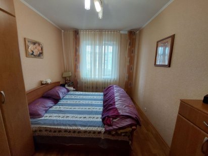 Продам 2х.комн.квартиру 4 мкрн Левый берег