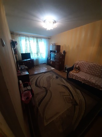 Продам квартиру 2 кімнатну вул.Лавреньова 1/5, 46м2 - фото 1