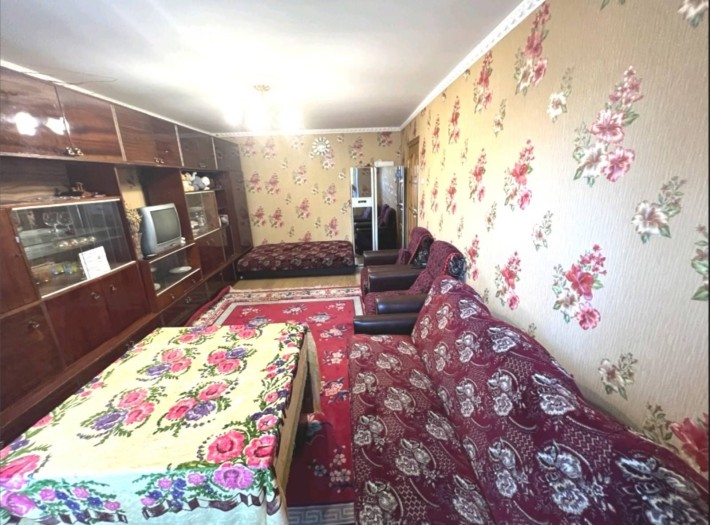 1Кімнатна квартира - 31,8 кв.м, 3/5, цегла, район Чайки - фото 1