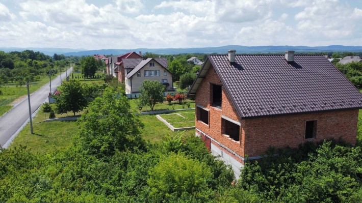 Цегляний Будинок/Незавершене будівництво неподалік міста Стрий - фото 1