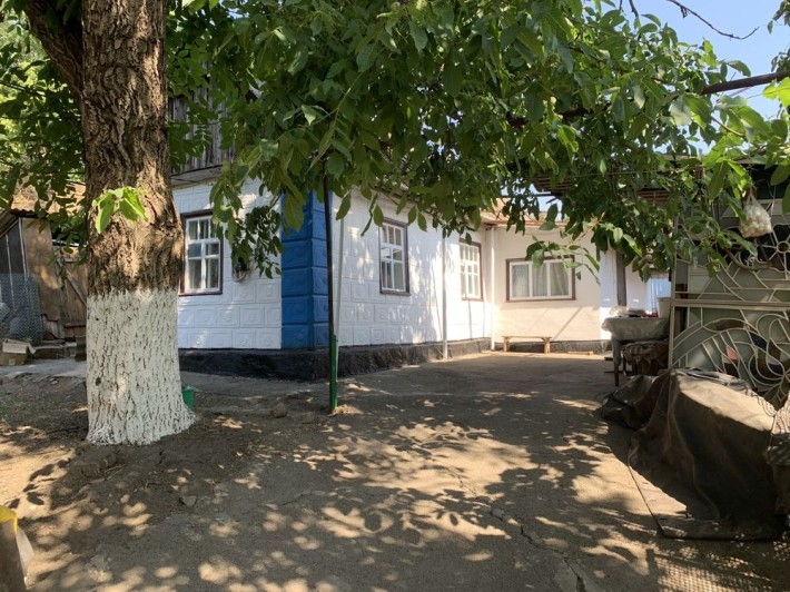 Продам Дом на Карнаваткі  вул. Кюрі буд.19 - фото 1