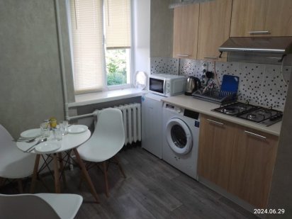 Комфортная однокомнатная квартира посуточно в центре города Александрия