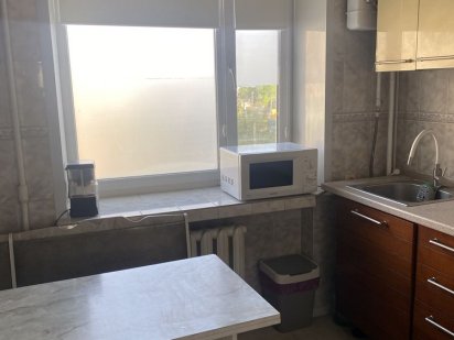 Свободна с 3.09 .Сдам квартиру посуточно ( от 2-х суток) Ізюм