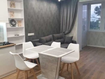 Вільна з 6.09.24  1 к. кв. напроти моря.  Паркова, 30. Чорноморськ