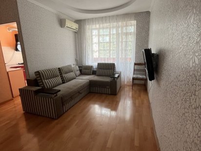 Подобова оренда квартири на Катеринича (ЦУМ) Краматорск