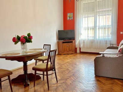 «ІСТОРІЇ» - 2кім. кв. у самому центрі міста Мукачево