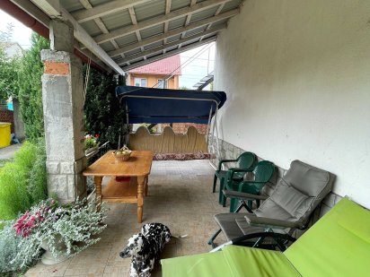 Оренда будинку з терасою та двором Берегово