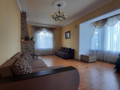 Будинок в Чорноморську подобово Черноморск