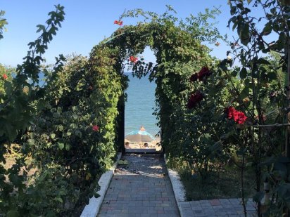 Здається будиночок біля моря Чорноморськ