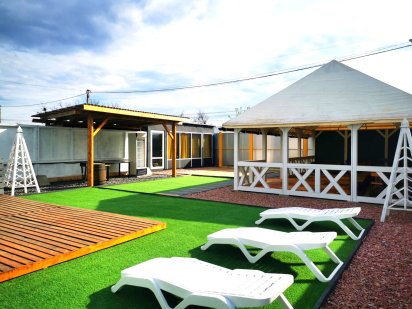 Дом посуточно с беседкой бассейном на праздник корпоратив свадьбу Київ