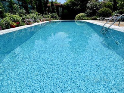 Пос. Котовского.  Бассейн и территория почасово для семейного отдыха Одеса