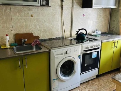 ЦЕНТР 2 комн кв-ра,  посуточно почасово Павлоград