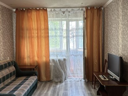 Сдам квартиру посуточно/почасово в районе 40 лет ( свободно ) Павлоград