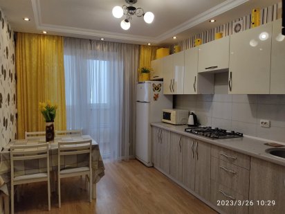 Сдам посуточно  1комн  кв. Свою гЮжный Южное