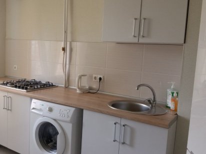 Мира 15, свободно с 01.09 Сдам 2 ком. Квартиру (центр) Южное