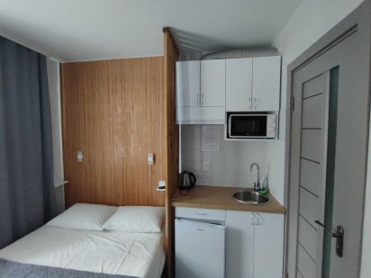 квартира-студія погодинно (площа 10 м2 - 600 грн/доба ). На Волі Луцк