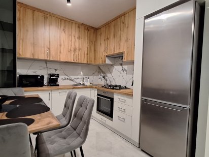 Wood. Нова стильна 2-кімнатна квартира по вулиці Київська 9Д, подобово Тернопіль
