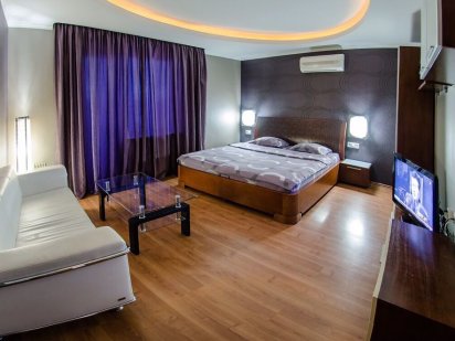 Центр с джакузи бульвар Леси Укр Київ