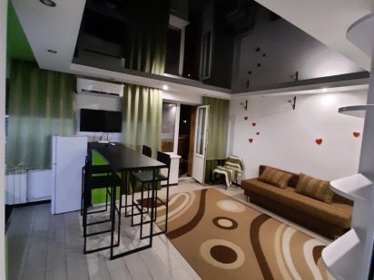 Погодинно на пр.Червоноі калини 4 почасовые апартаменты Маяковского 4а Киев