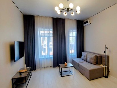 Центр, 2к студия почасово посуточно погодинно подобово Дніпро