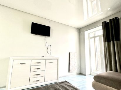 Оренда подобово «ЖК Сузірʼя», парковка, автономне опалення Кропивницкий