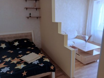 Посуточно 1к квартира  лев.бер.Караван, Березинка,Клочко Днепр