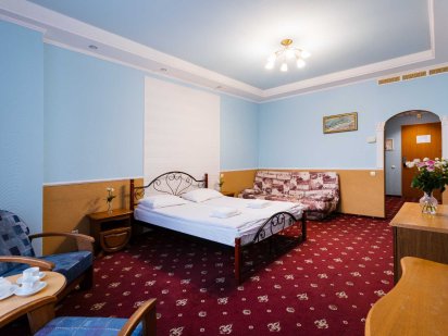 Оренда 2-місних апартаментів на вул. Жилянскій (ЖК "Дипломат Холл") Киев