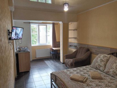 Квартира в центрі подобово 590 грн., погодинно 300. Документи Миколаїв