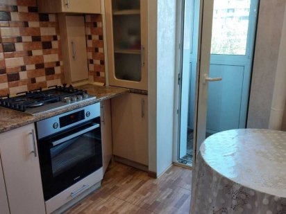 Посуточно, почасово .ЦЕНТР. 2-х ком. Пр.Центральный-3-я Слободская. Миколаїв