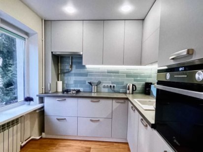 СВІТЛА|БІЛА Посуточно почасово квартира Бульвар Шевченко,ПРОСПЕКТ