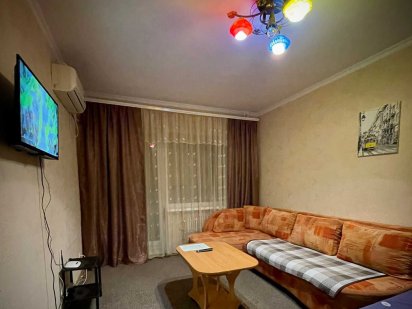 1к. кв Бородинський Правий 9лікарня. SmartTV. Вид з вікна Запорожье