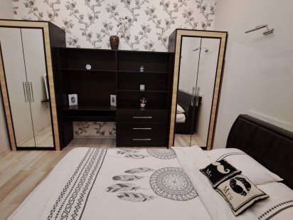 Подобово і погодинно оренда у центрі міста біля Оперного театру Львов