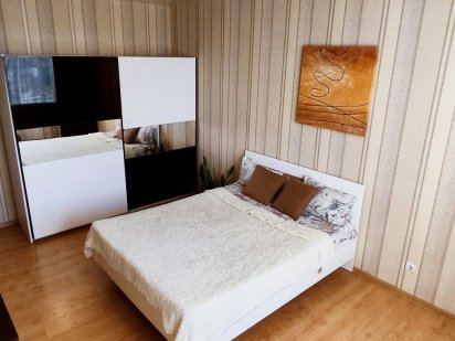 свободна посуточно Альтаир. Близко к Аркадии. Есть укрытие Одеса