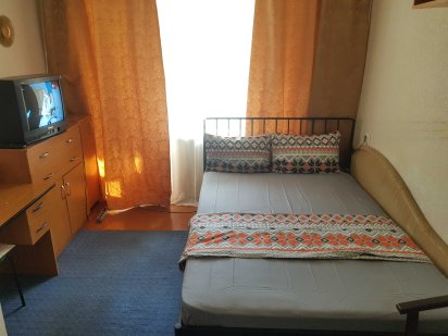 Подобово, 1к, метро Печерська, вул. Лєскова 6, Военный госпиталь Киев