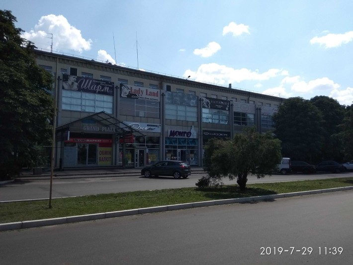 Продам помещение 30 м2 в ТЦ Гранд Плаза на 3 этаже. - фото 1